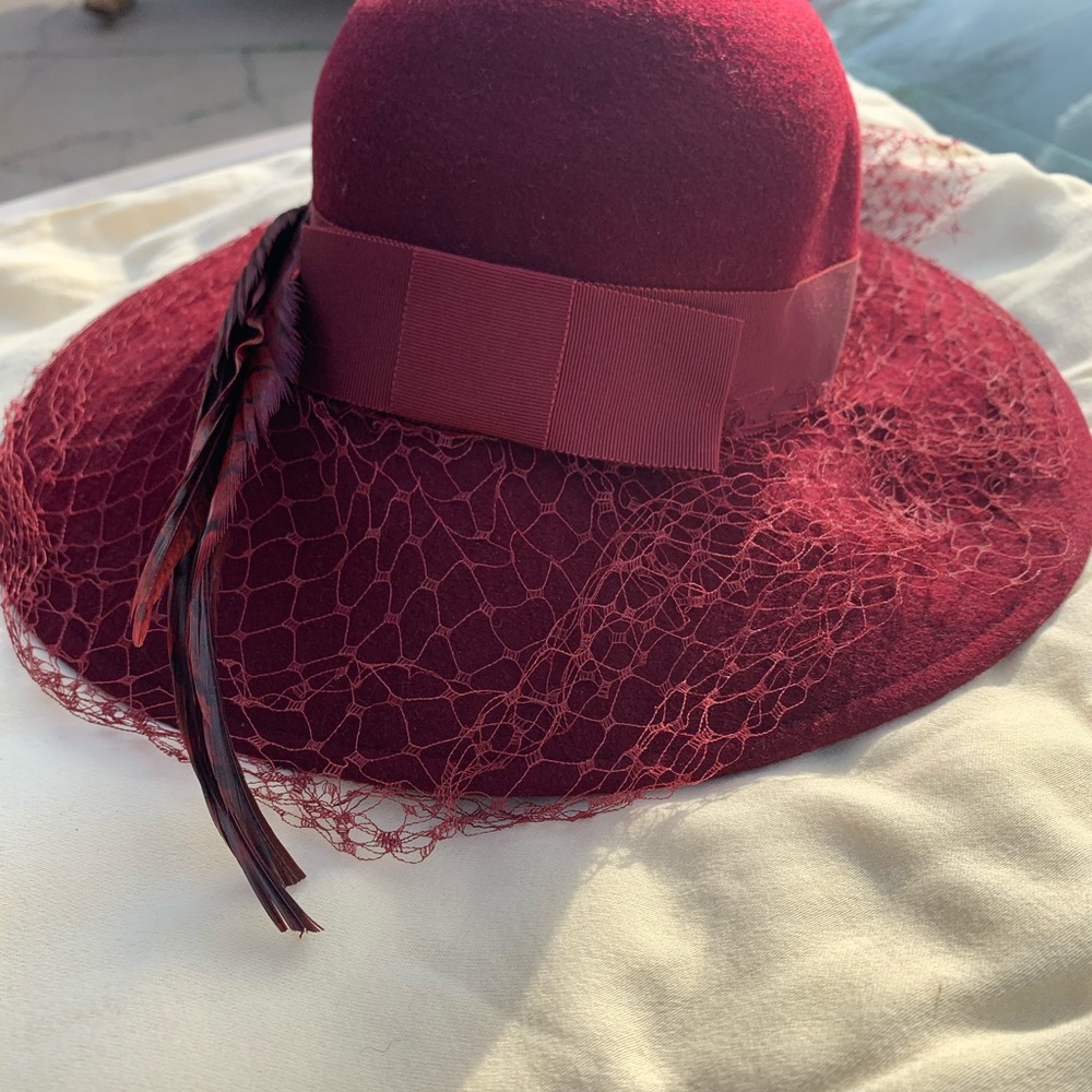 Hat - Picture 2 of 6